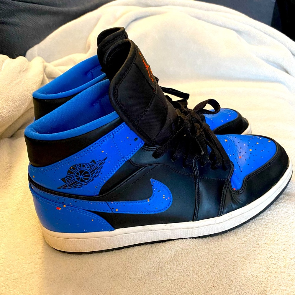 AIR JORDAN 1 MID 'ROYAL SPLATTER' NIKE